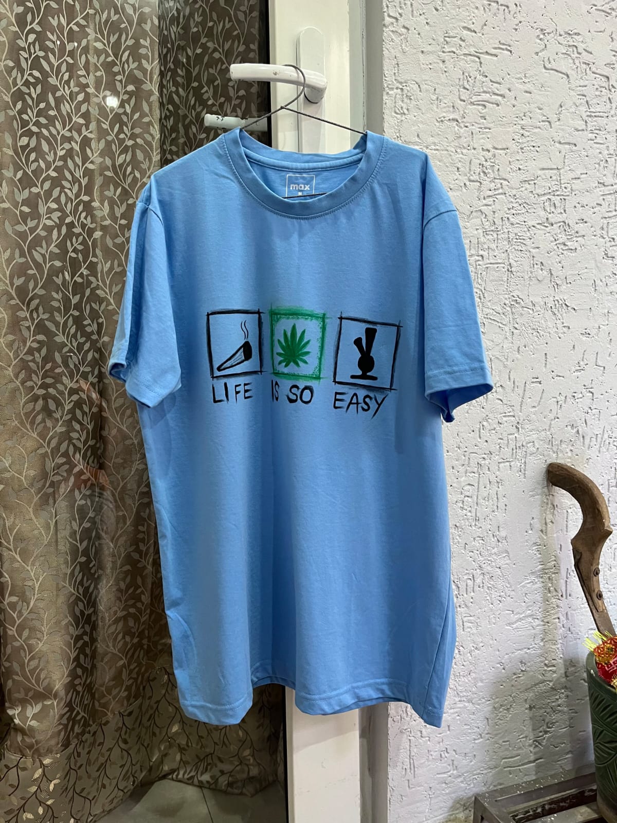 Men's Hand-Painted Blue T-Shirt – Life Is So Easy Graphic Design - Image 5